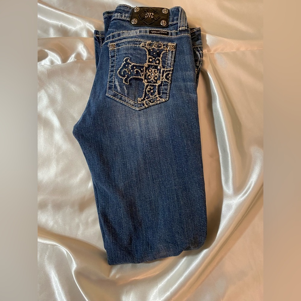 Miss me Jeans Size:30 STYLE: (Skinny) Great condition with all buttons in tact!
